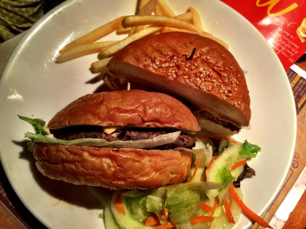 Leopold Cafe - Burger Weekly